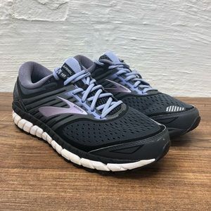 brooks ariel 18 running shoes